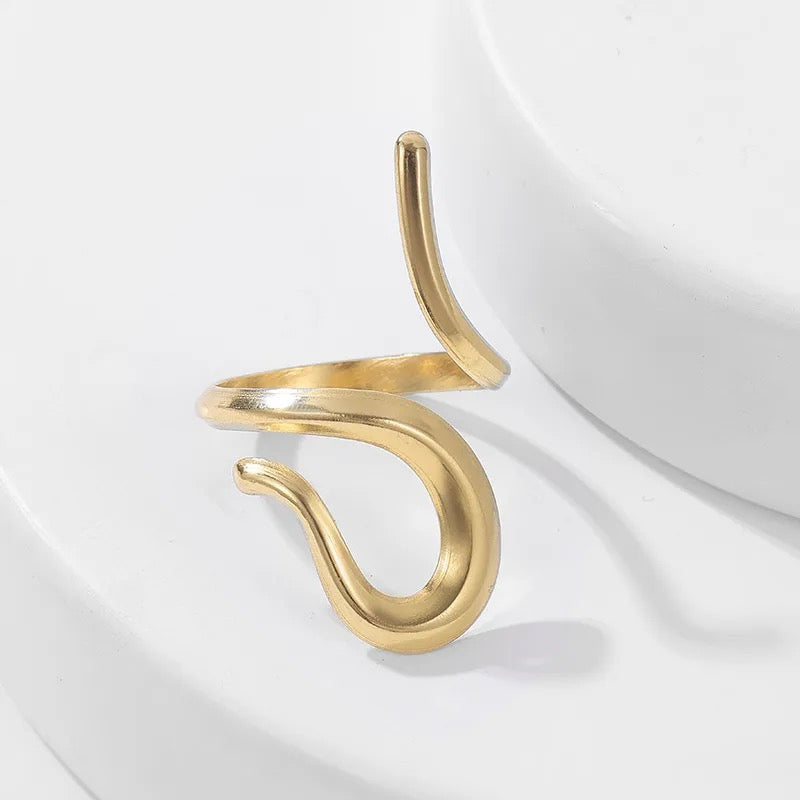 Minimalist Swirl Adjustable Ring