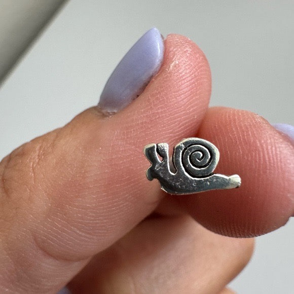 925 sterling silver Snail Stud Earrings