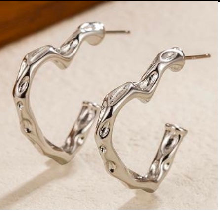925 Sterling Silver Abstract Heart Hoop Earrings