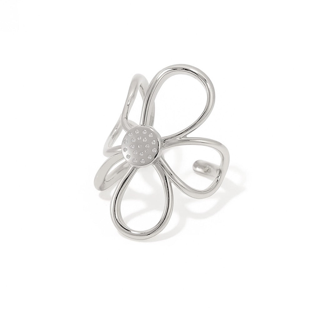 Daisy Bloom Adjustable Ring