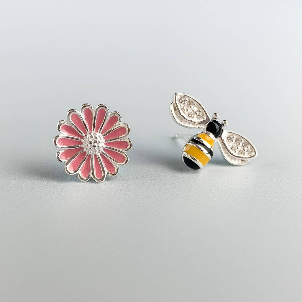 925 Sterling Silver Bee & Flower  Stud Earrings